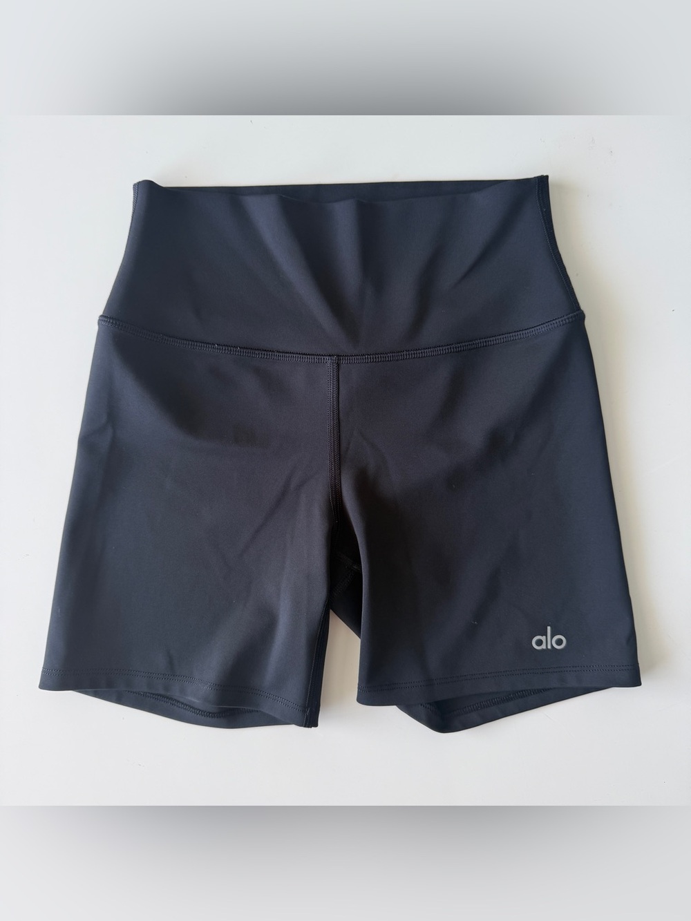 ALO Yoga High-Waist Black Airlift Energy Bike Shorts